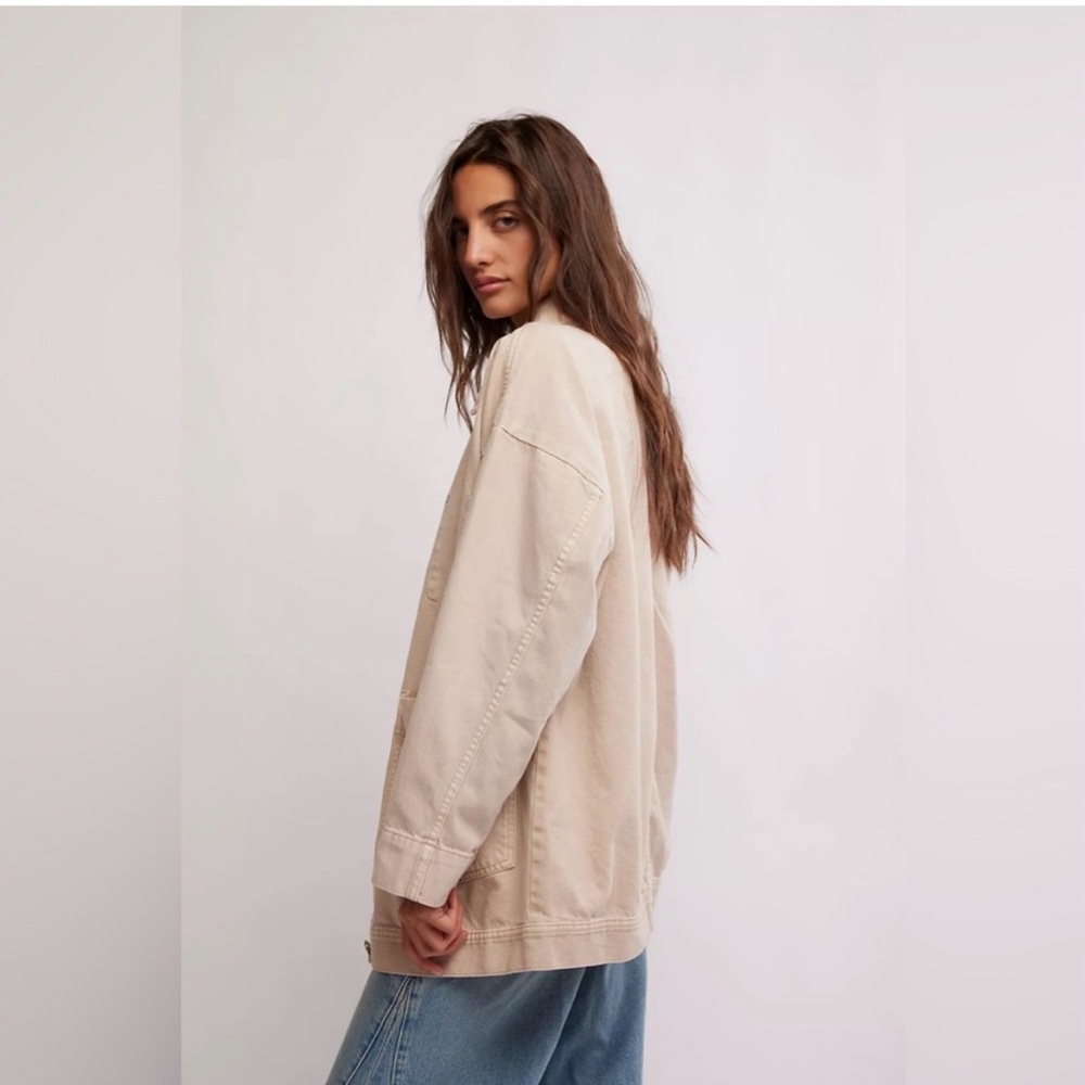 Free People We The Free Avery Chore Denim Jacket in Ivory Size XS NWT - Picture 9 of 12